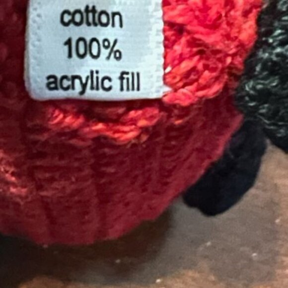 Melange Collection Handmade Crochet Car With Gifts Christmas Ornament peru - Picture 4 of 13